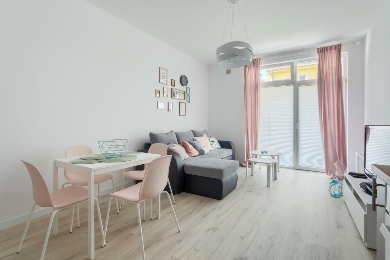 Apartament Kolorowy Przy Plazy Gizycko Luaran gambar