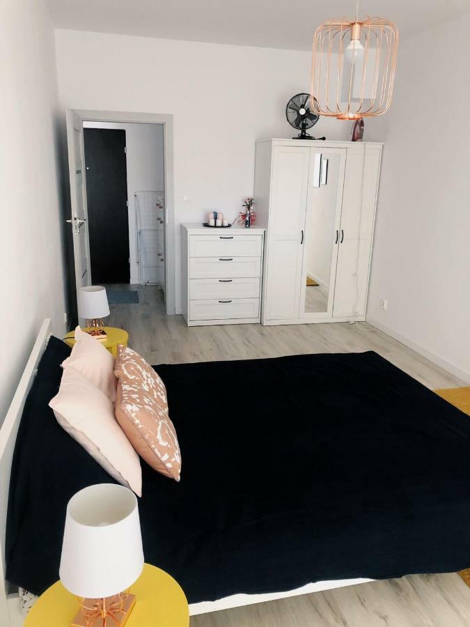 Apartament Kolorowy Przy Plazy Gizycko Luaran gambar